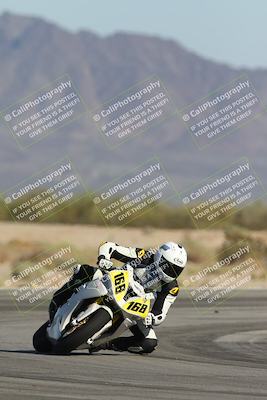 media/Oct-04-2025-CVMA (Sat) [[408bcdd6e4]]/Race 13-Amateur Supersport Open/
